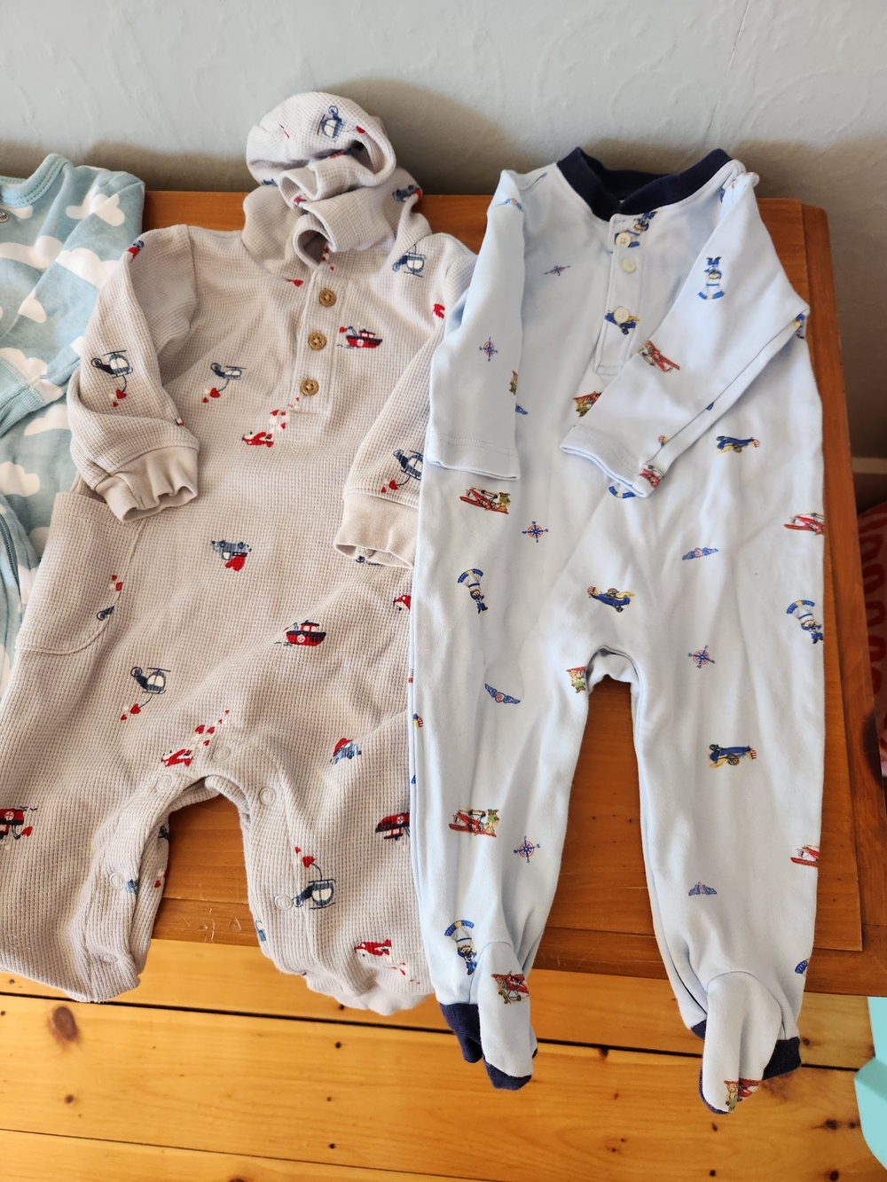 Carter's 3-6 Month Baby Lot - Cars, Weather, and Doggies - Picture 2 of 12
